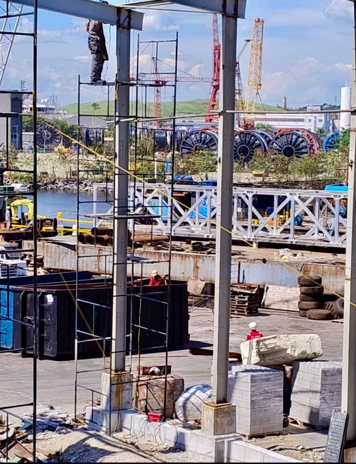 Por que Escolher Andaimes Tubulares para Seus Projetos de Construção?